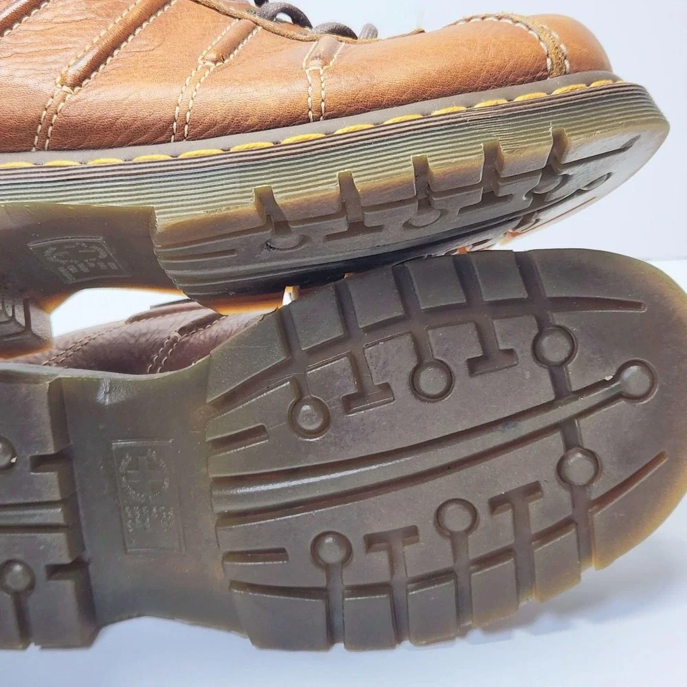 Dr. Martens Shoes Mens Size 10 Brown Leather Lace Up Chunky Sole Casual 11306
